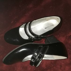 American Eagle  dress shoe